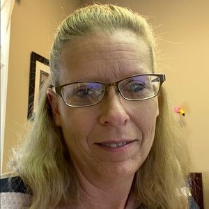 Meet your Posher, Kelley